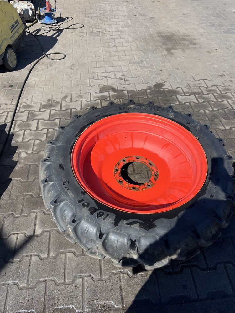 Koła wąskie do ciągnika pod oprysk 270/95 r48 r32