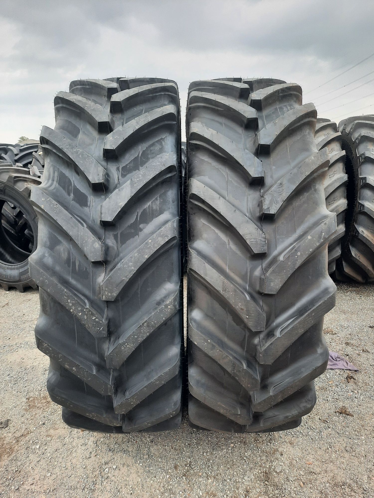 Opony nowe 520/85 R38 (20.8 R38) Alliance Agri Star Ii