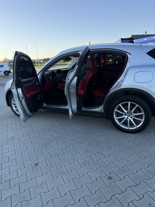 Alfa Romeo Stelvio TI