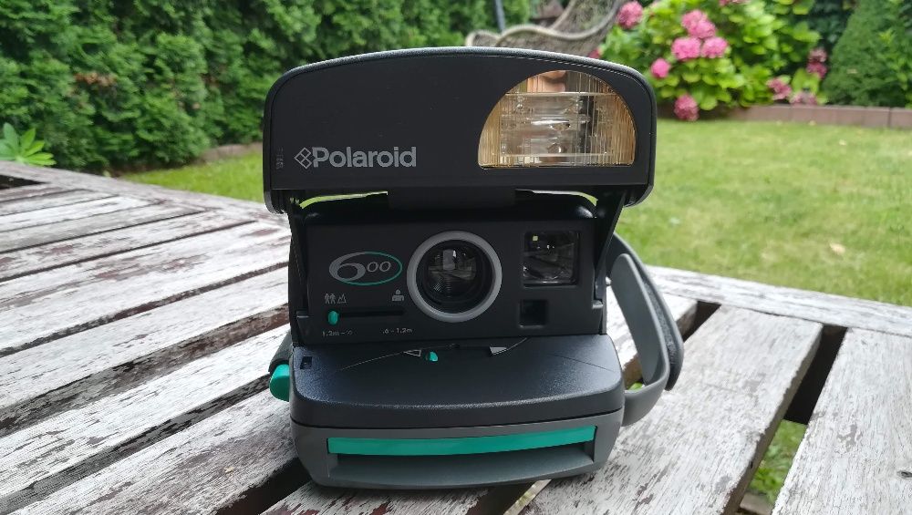 Polaroid 600
