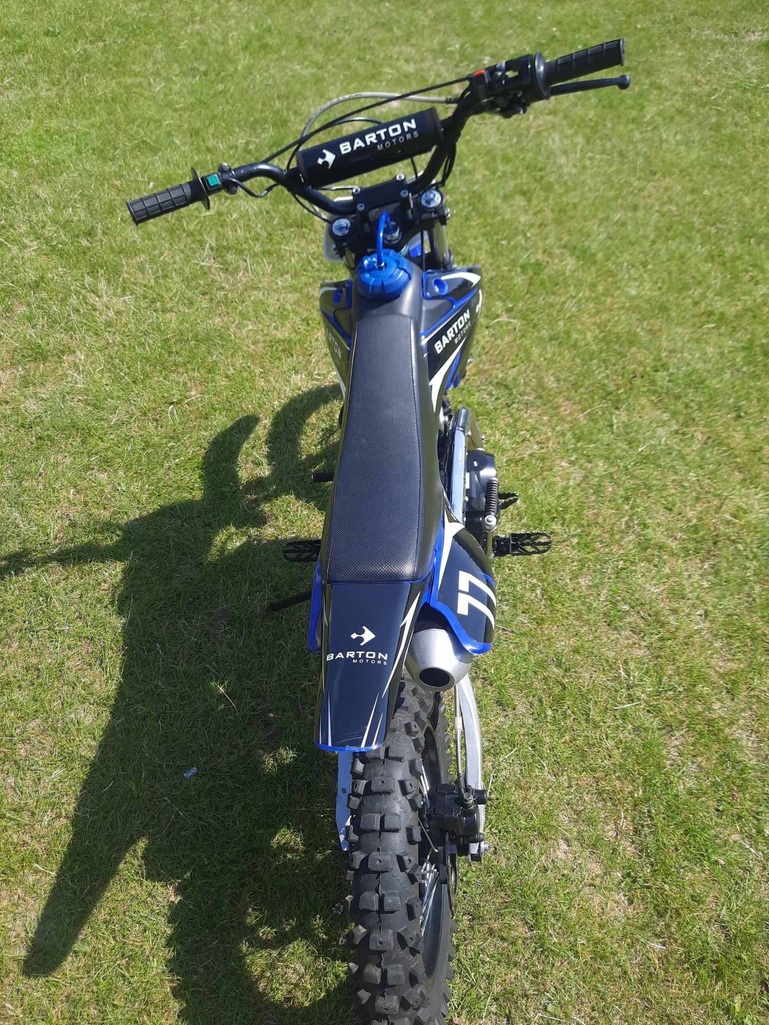 Cross Barton 125