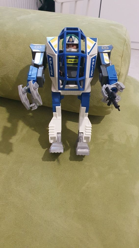 Playmobil robot policjant