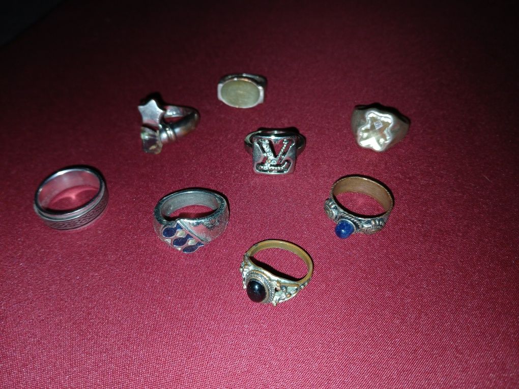 Vendo conjunto de anéis