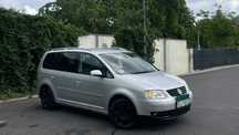 Volkswagen Touran 1.9TDI //automat//niezawodna//klima//nowe progi//