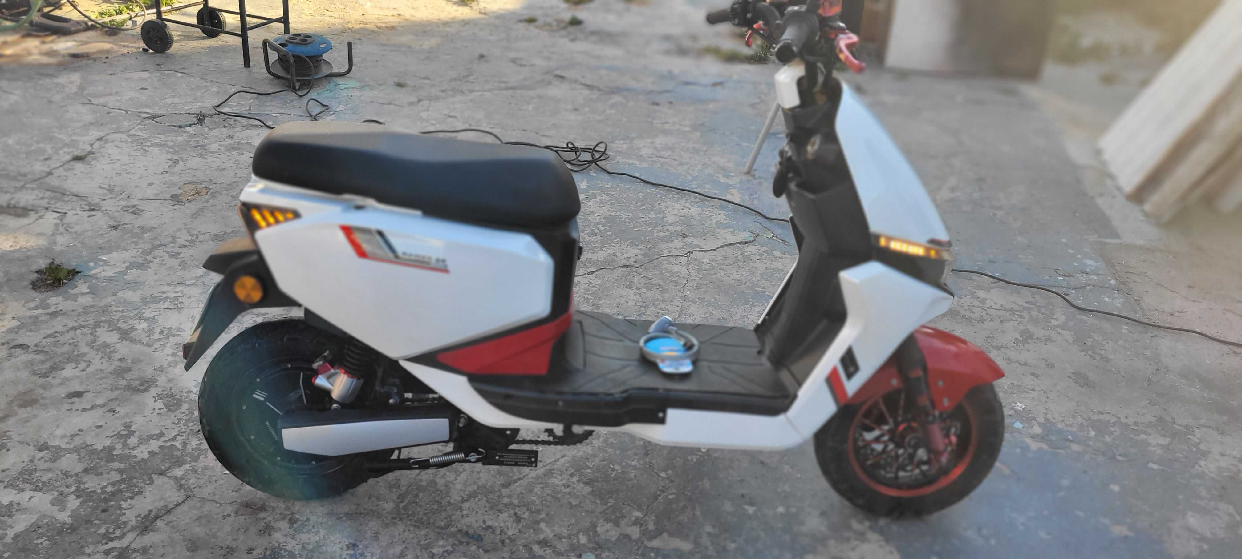 Vendo Moto Electrica Smi Nova