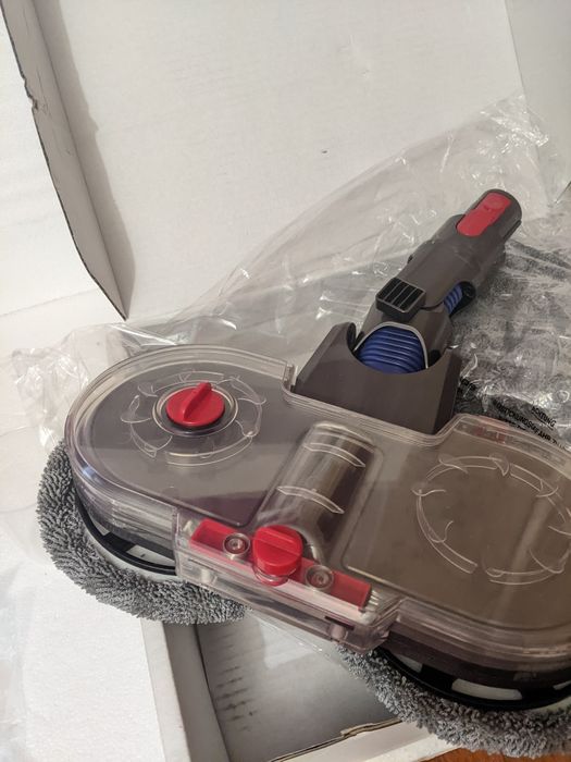 Моющая и полирующая насадка для Dyson.