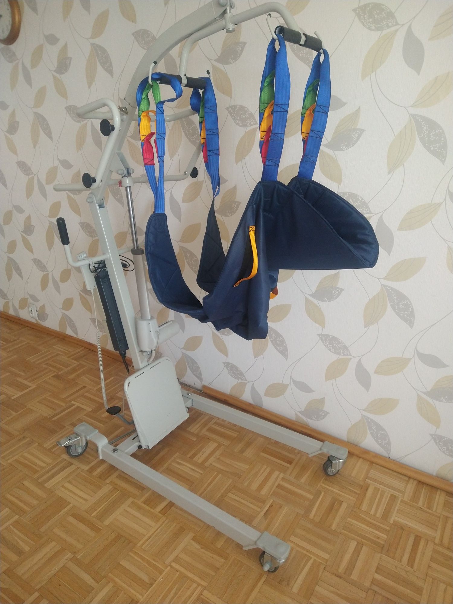 Elektryczny Dźwig  podnośnik dla osób niepełnosprawnych, winda