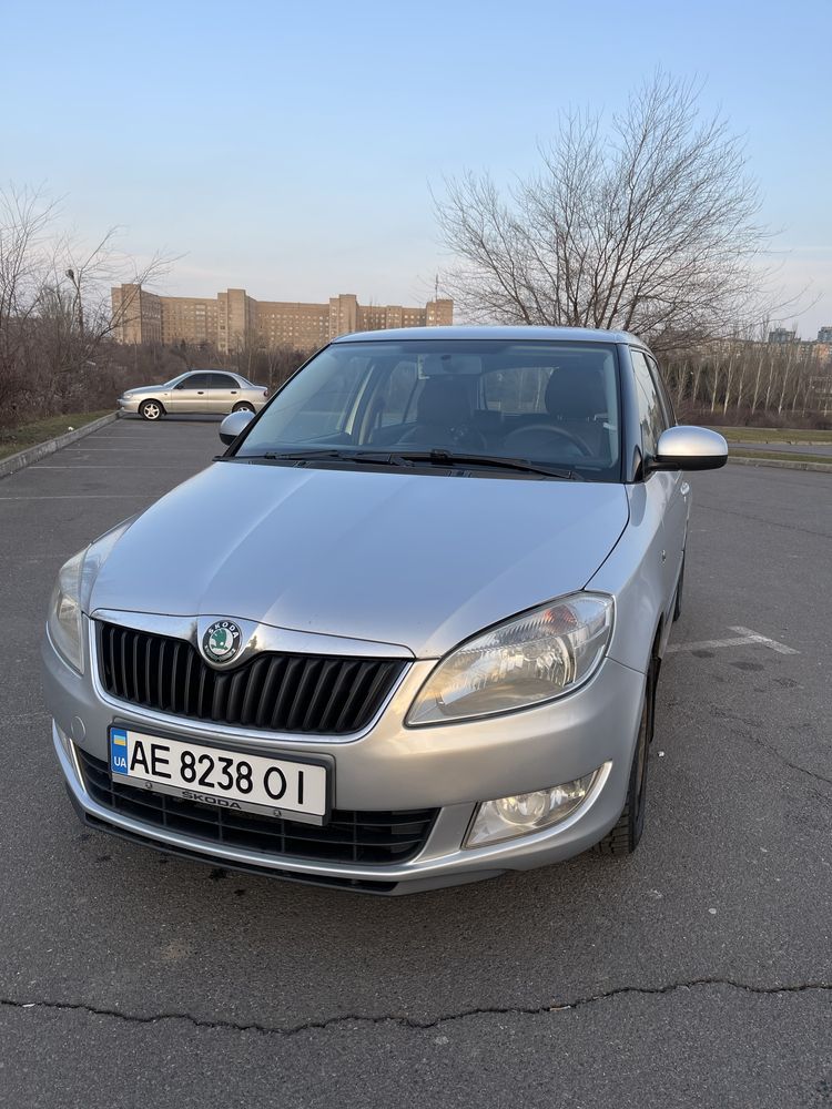 Шкода фабія 2 Skoda Fabia 2