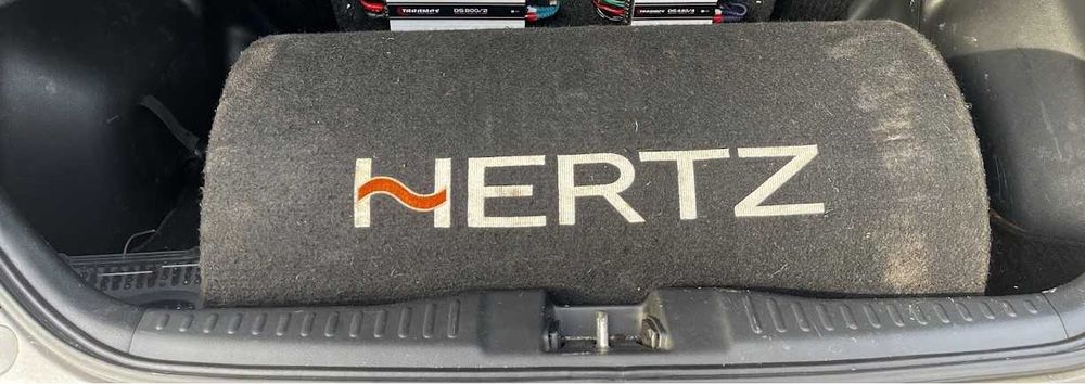 Subwoofer Hertz 1000W