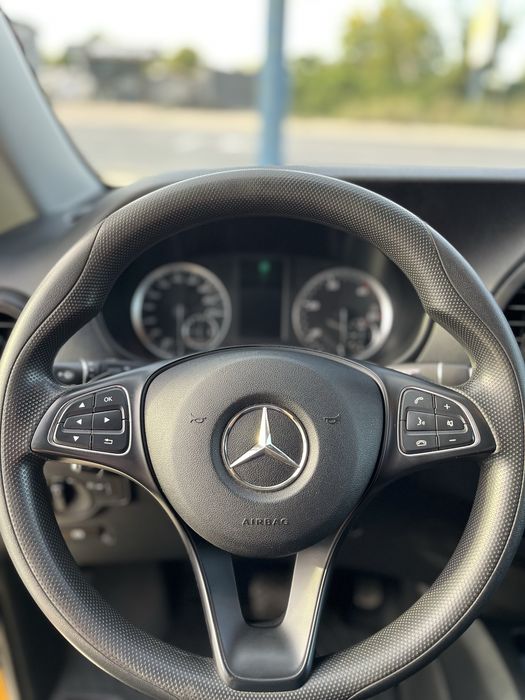 MERCEDES VITO 447 EXTRA LONG вантажопасажир 5+1 вантажний 3500 шлях