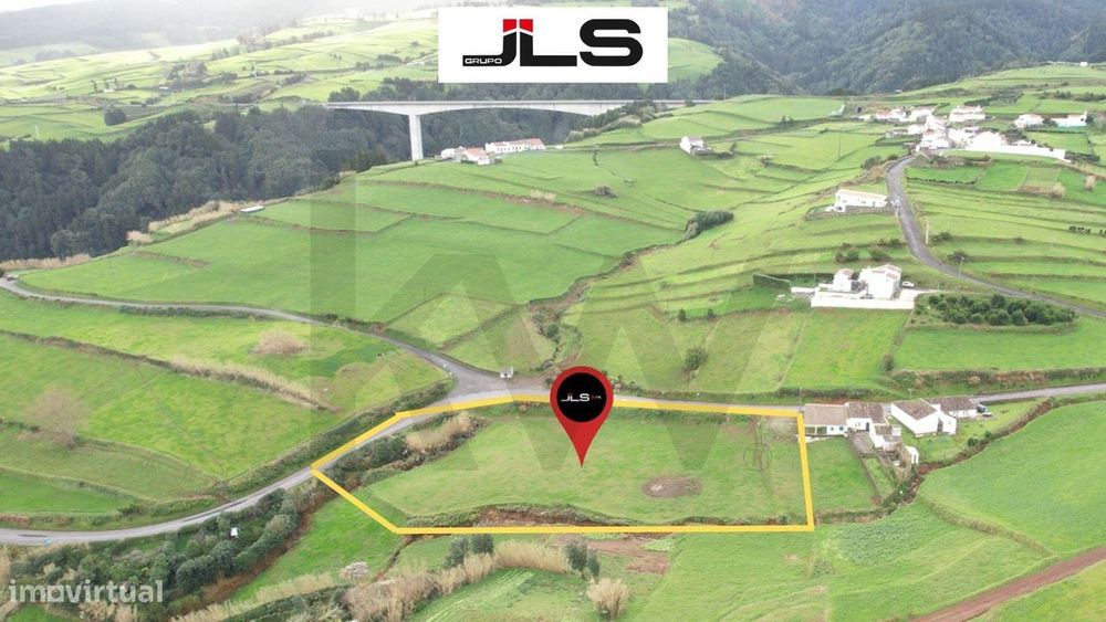 Terreno com 170m2 de Frente, ideal para investimento, Algarvia, Nordes