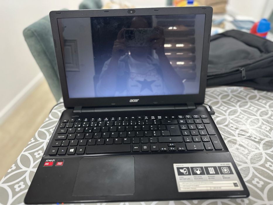 Computador Acer AMD6 Aspire E15