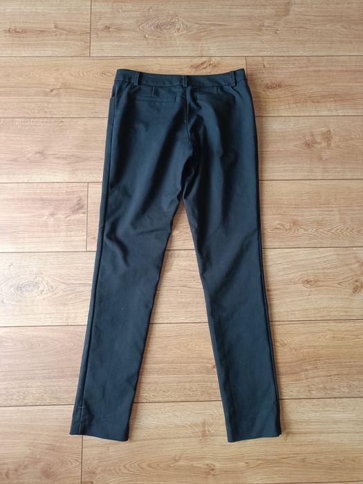 36/S spodnie damskie czarne eleganckie