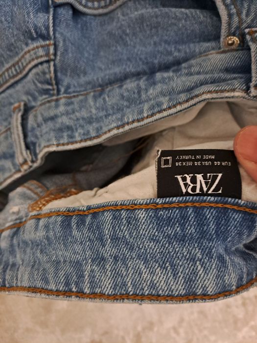 Чолові джинси зара