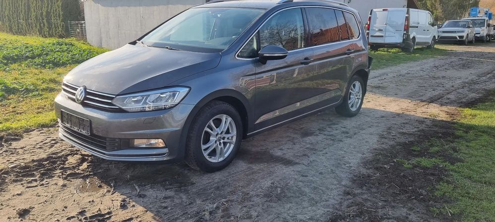 Volkswagen Touran 2,0tdi automat 7 osób