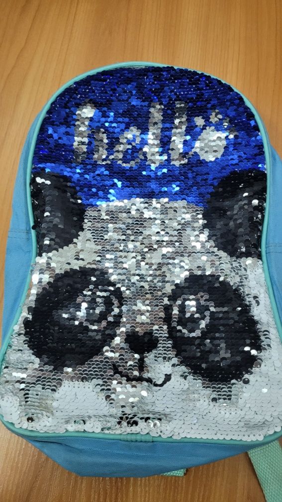 Cekinowy plecak Panda
