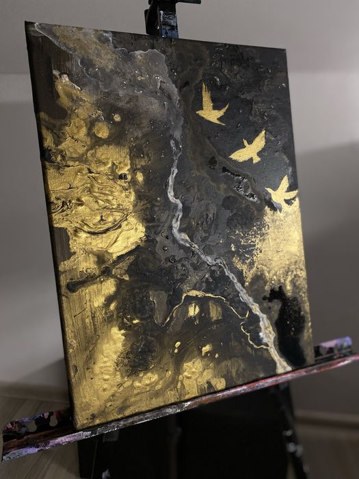 Złoty obraz w stylu glamour , malowany akrylem