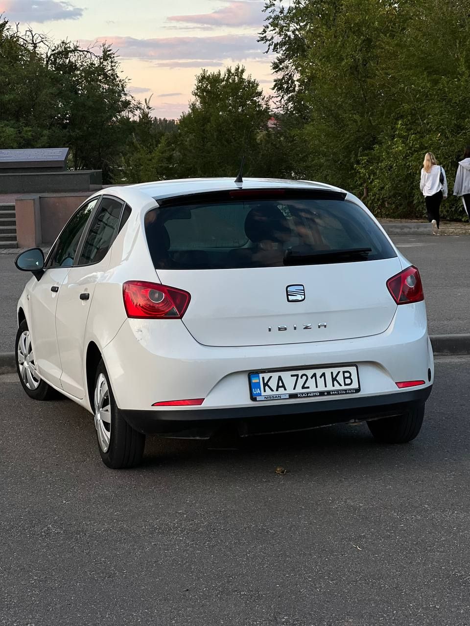 Seat Ibiza 6j 2010 год, торг