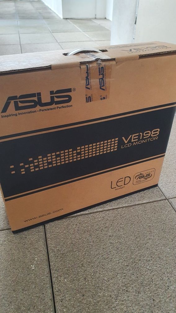 Monitor Asus LCD