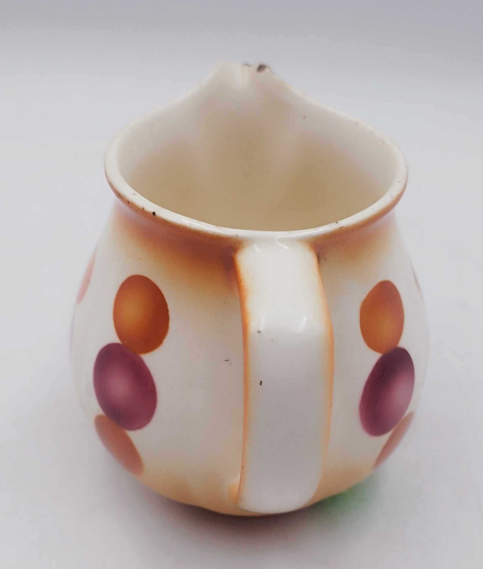 Przedwojenny mlecznik ceramiczny