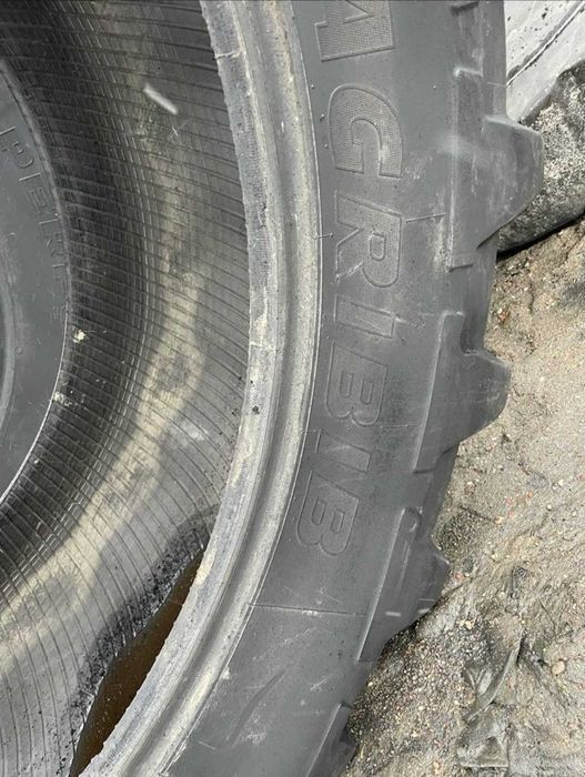 520/85R42 (20,8R42) Michelin Agribib  J1845 JX624 JA085
