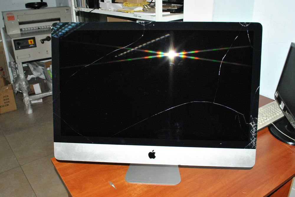 iMac 27, Late 2013 / i7 / 8 ГБ DDR3 /GeForce GTX 780M 4 ГБ