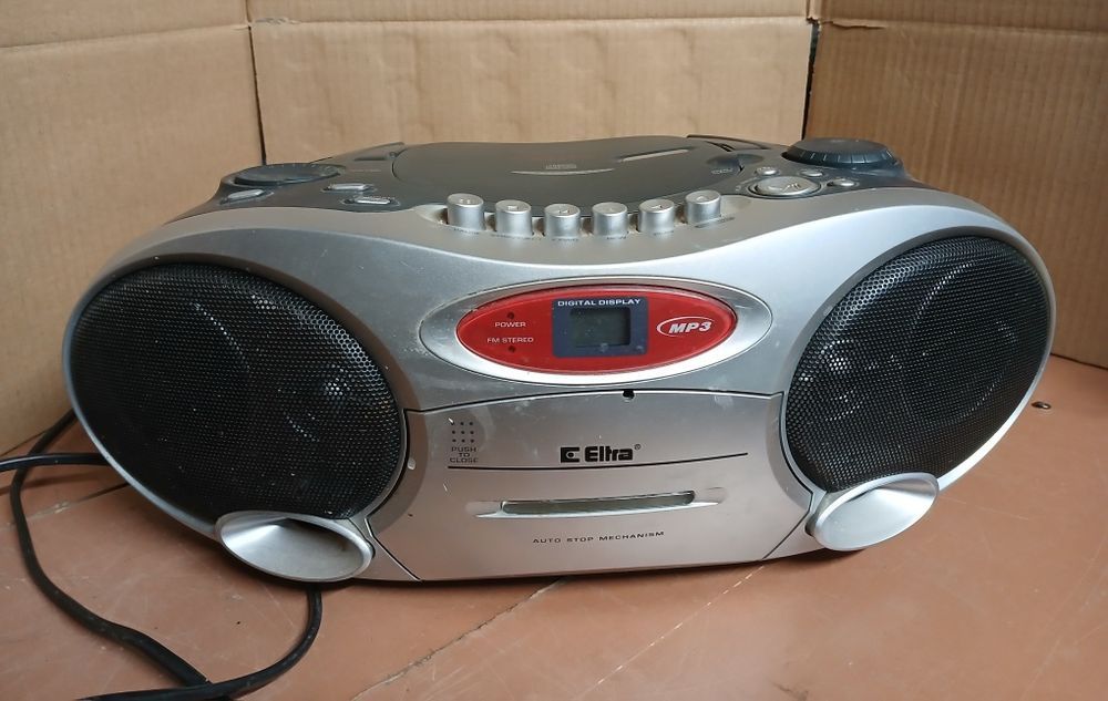 Radiomagnetofon + CD mp3 marki Eltra model CD-86/mp3