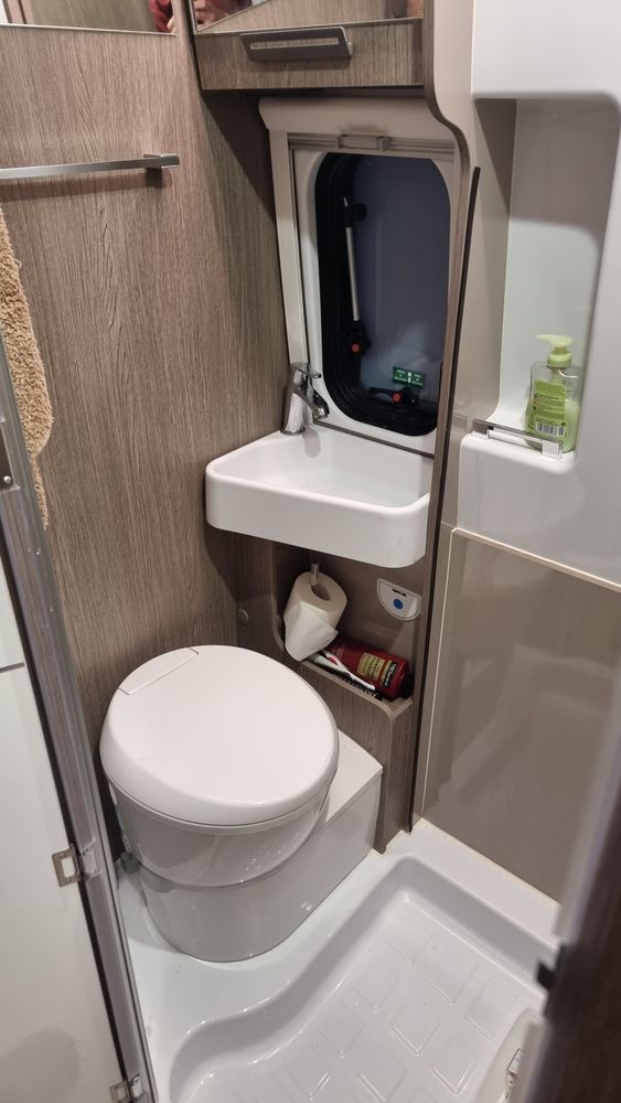 Autocaravana chausson v594 Max vip