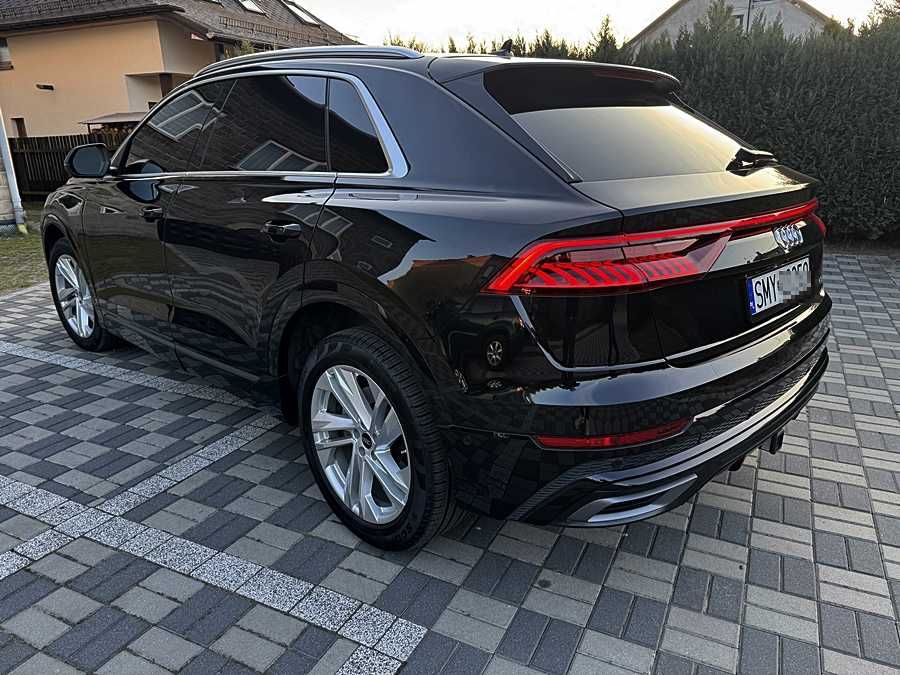 Okazja Audi Q 8 S-line W bardzo dobrym wyposażeniu Head up