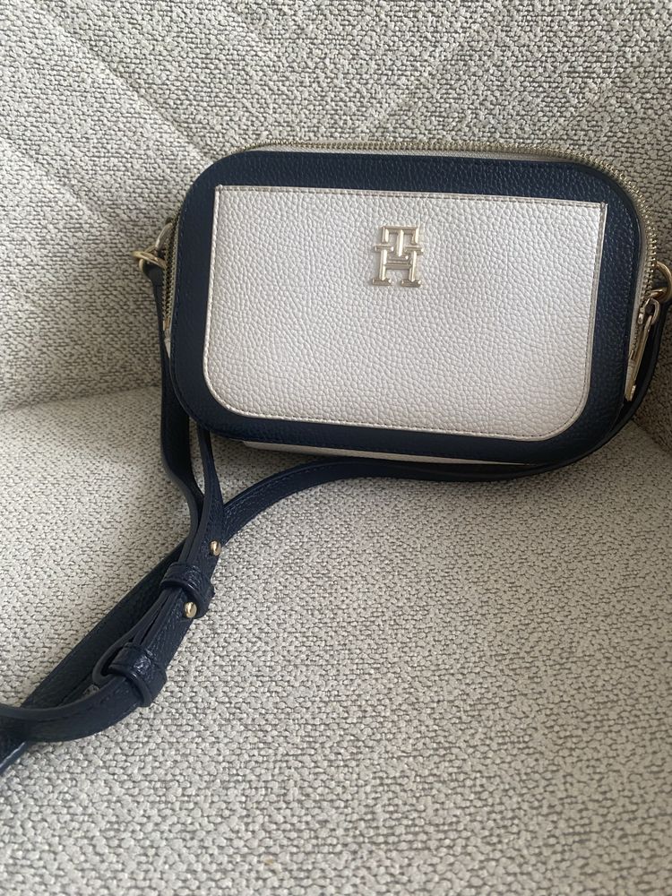 Сумка tommy hilfiger оригінал