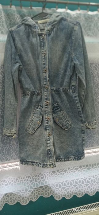 Kurtka jeansowa damska