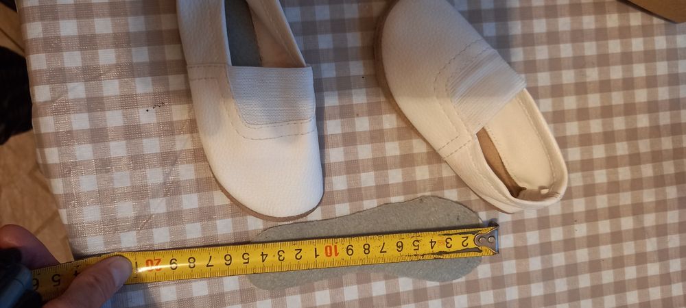 Речі якісні для дівчинки