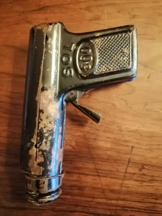 Brinquedos - duas pistolas em lata antigas