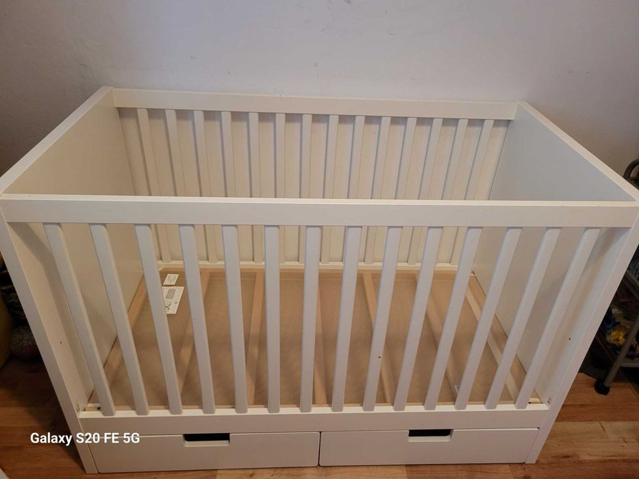 Łóżeczko dziecięce drewniane IKEA z materacem