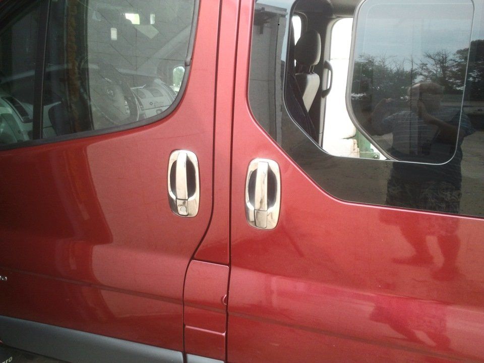 Renault Trafic 2001-2015 Накладки под ручки Carmos