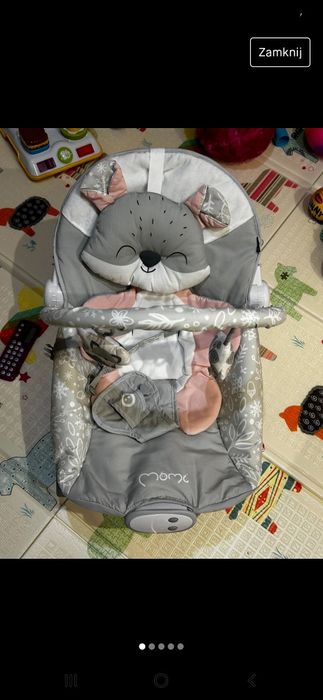 Leżaczek bujaczej momi