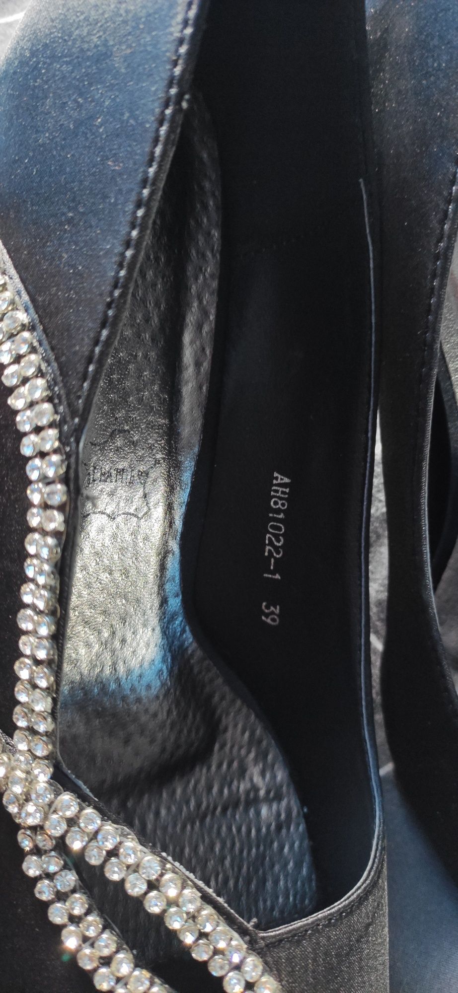 Buty szpilki czarne