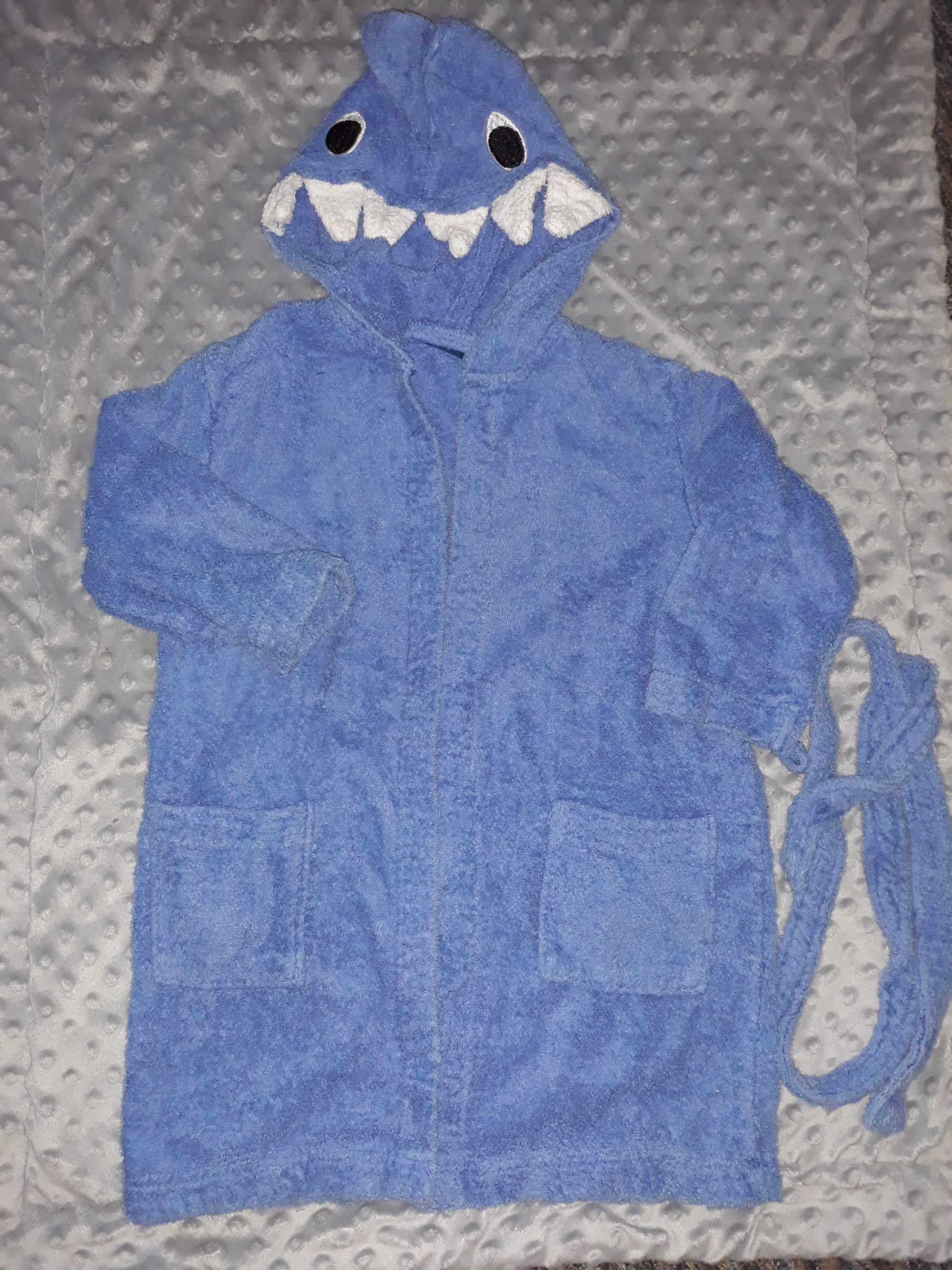 Niebieski szlafrok rekin / dinozaur / rozmiar 98/104