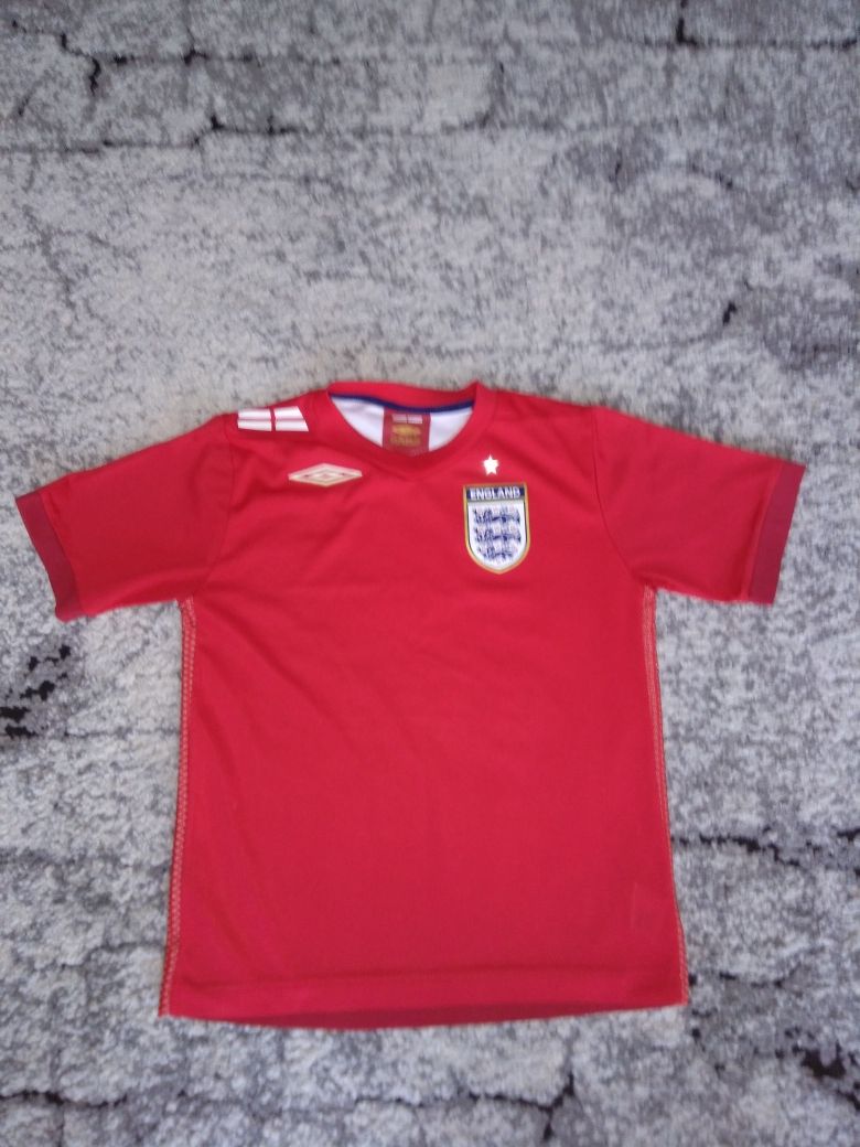 Koszulka Dla Chłopca Umbro Anglia 100 % Bawełna. Rozmiar 134 Polecam.