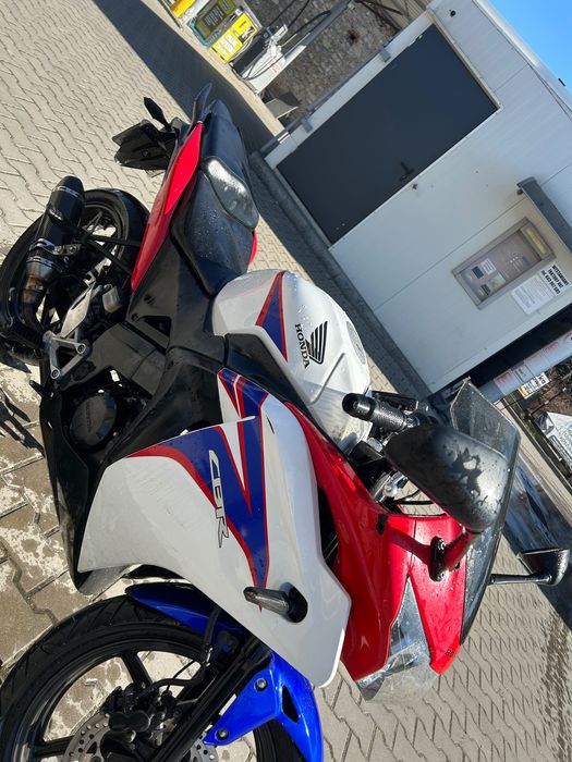 Honda CBR125 R JC50 2011r