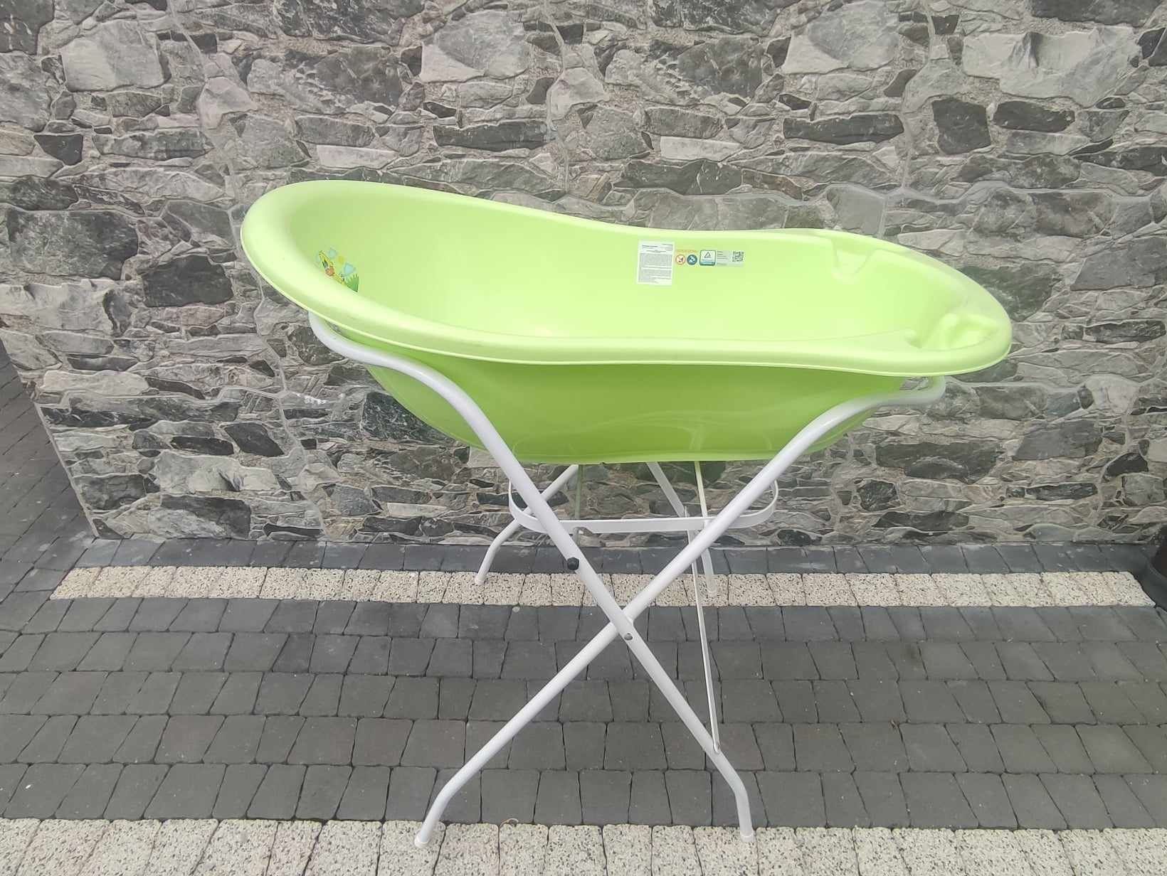 Wanienka do kąpieli wraz ze stojakiem