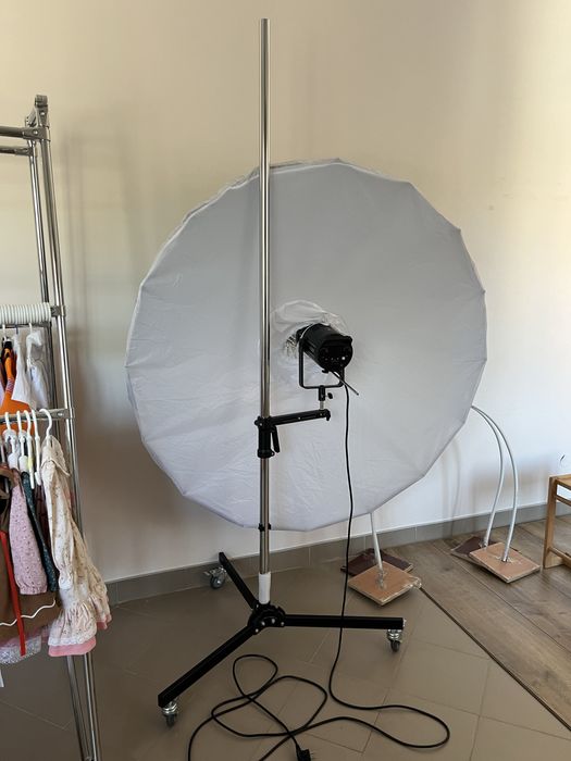 Постійне світло Godox SL150II