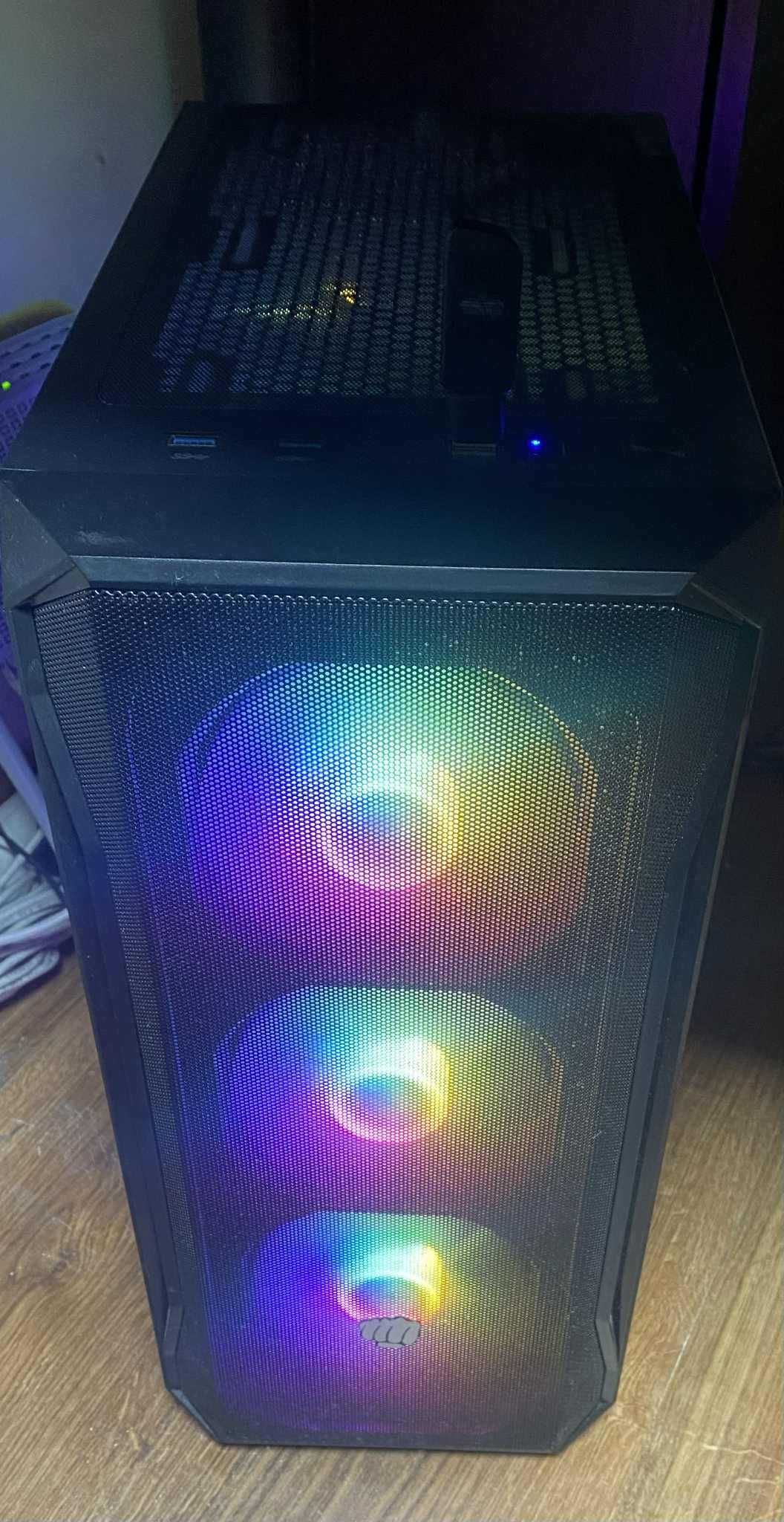 Ryzen 7 9800X3D /  RTX 4060 TI 8 GB DDR6/ PC/Komputer/Gaming/Praca