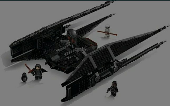 Klocki Star Wars Myśliwiec Tie Kylo Rena 75179
LEGO kompatybilne