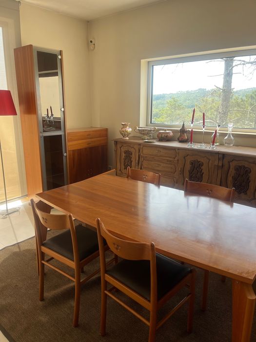 Móveis de sala - mesa jantar, 4 cadeiras e movel alto com lateral
