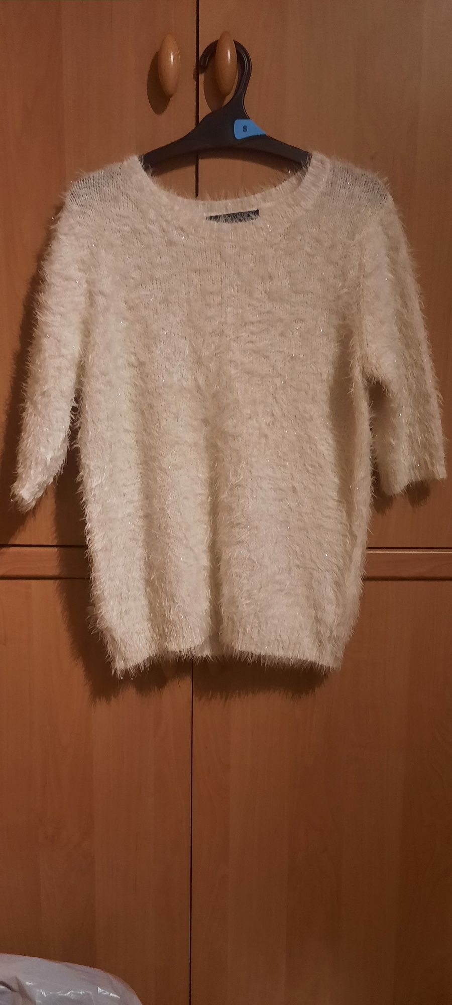 Sprzedam sweter zimowy