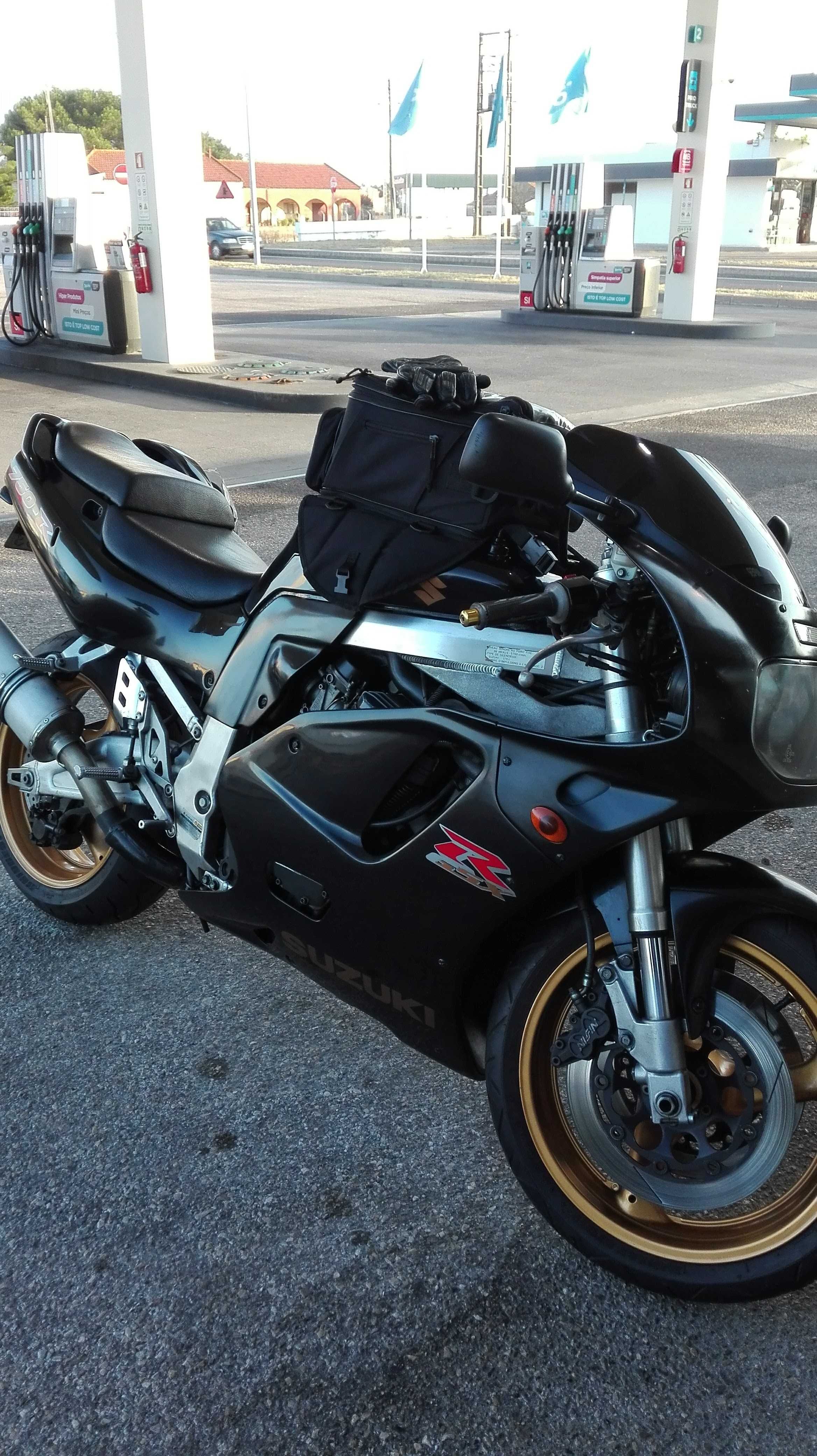 Mota Suzuki GSXR 750