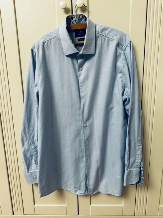 Продам чоловічу сорочку