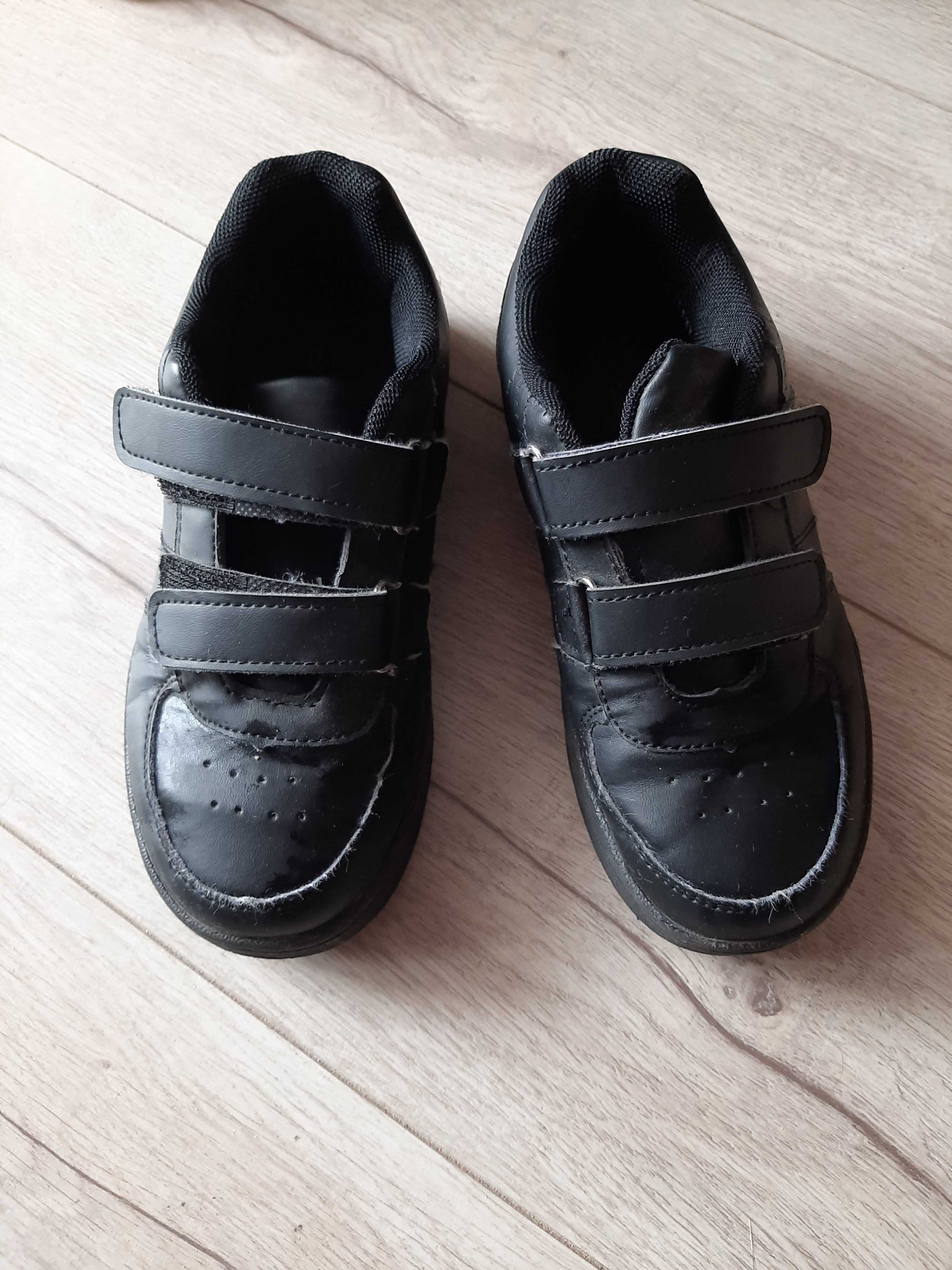 Czarne chłopięce buty na rzepy r.33 wkładka ok 19,5-20cm