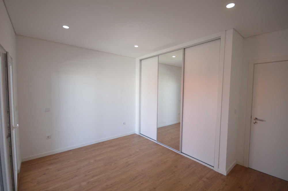 Moradia Geminada T3 Pronta a escriturar